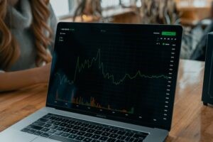 The Benefits Of Trading Bitcoin With A Forex Broker