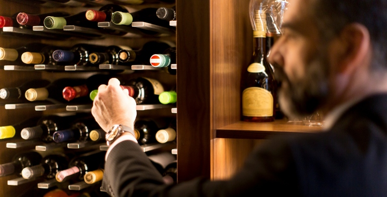 Finding The Best Equipment For Your Wine Cellar